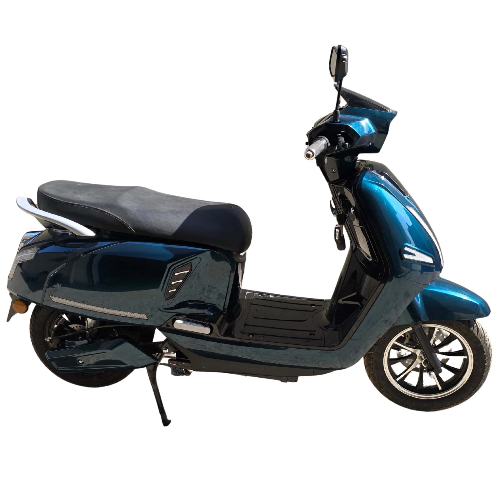 eOxigen Dionus Q7 electric scooter in teal, left side profile